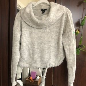 Draw string cowl neck